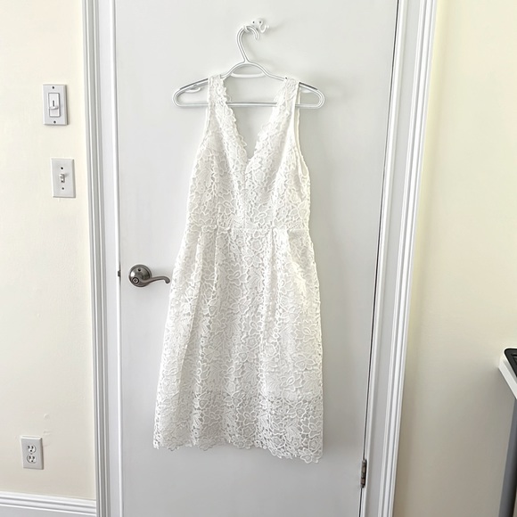 Astr Dresses & Skirts - ASTR white lace dress.